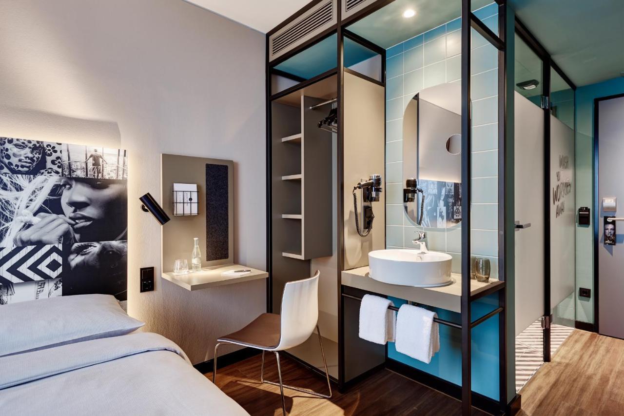 Legere Hotel Wiesbaden-Taunusstein Bagian luar foto