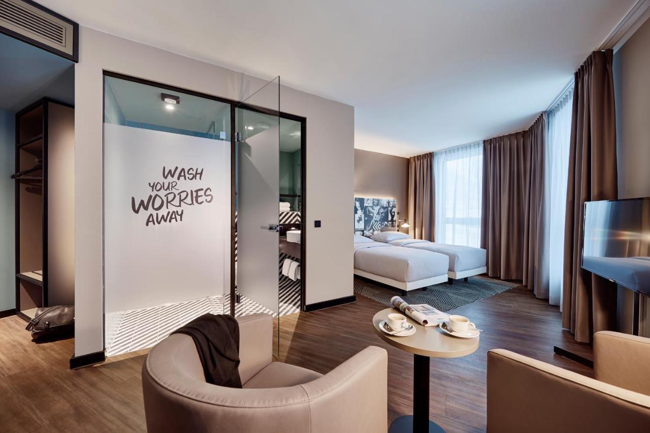 Legere Hotel Wiesbaden-Taunusstein Bagian luar foto