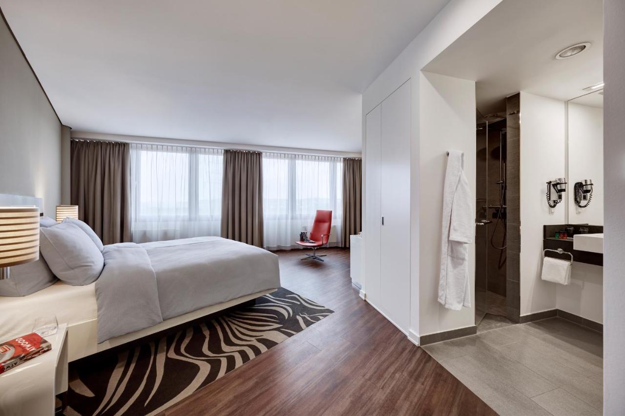 Legere Hotel Wiesbaden-Taunusstein Bagian luar foto