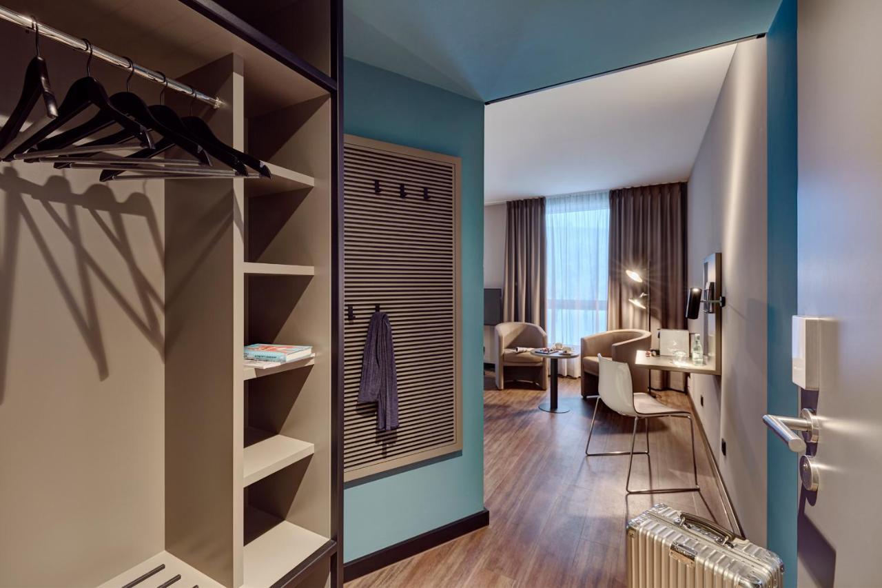 Legere Hotel Wiesbaden-Taunusstein Bagian luar foto