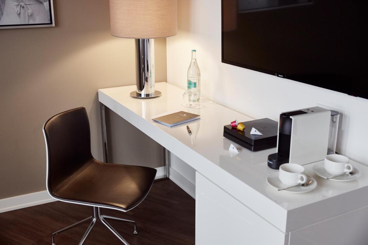 Legere Hotel Wiesbaden-Taunusstein Bagian luar foto